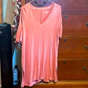 Cotton candy pink, T-shirt, very flimsy and loose fitted